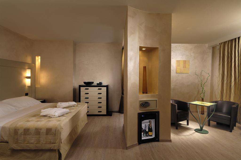 Hotel La Cartiera Vignola  Ngoại thất bức ảnh